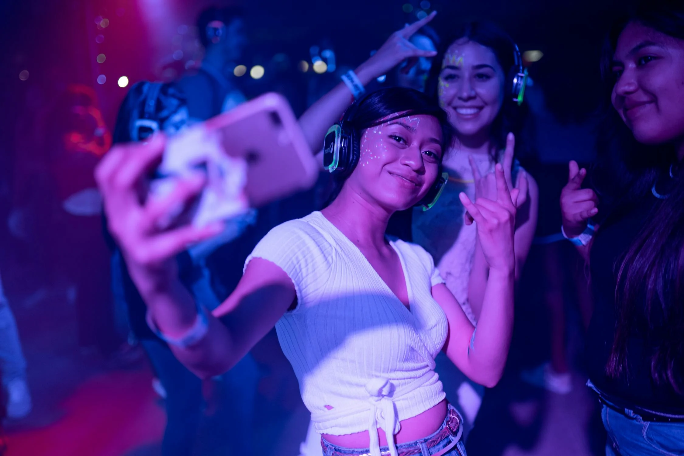 The Impact of Micro-Influencers vs. Macro-Influencers